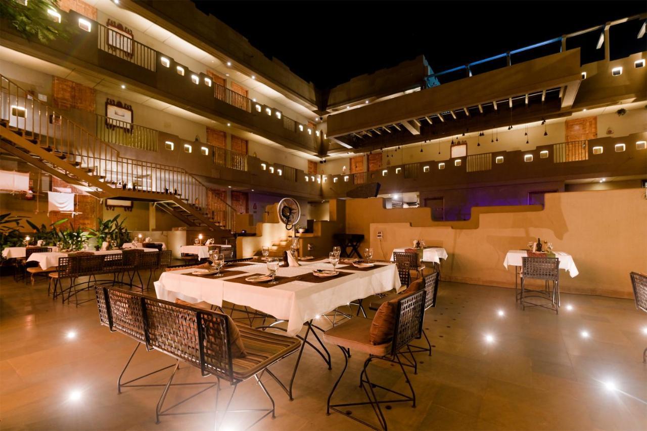 3102Bce - A Vedic Resort Vagator Bagian luar foto