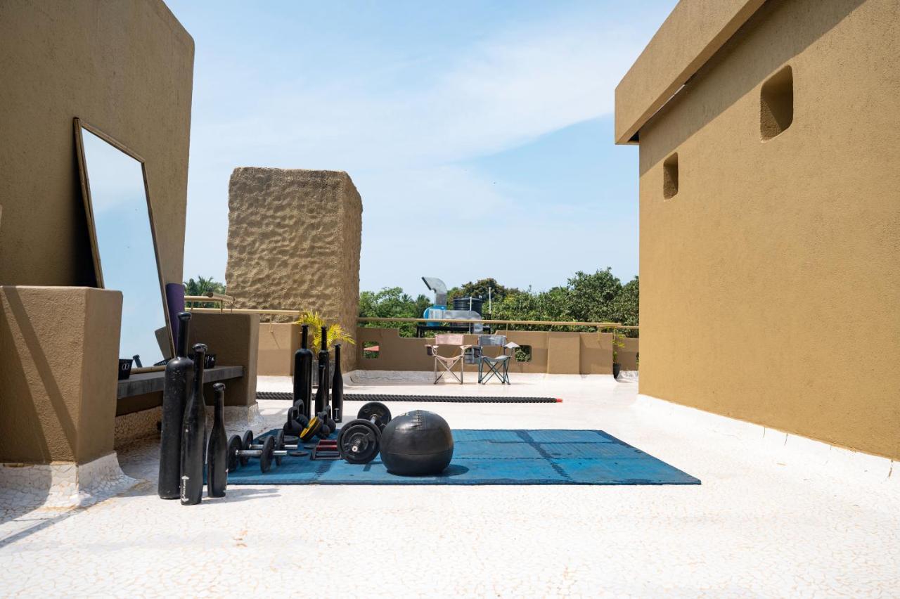 3102Bce - A Vedic Resort Vagator Bagian luar foto