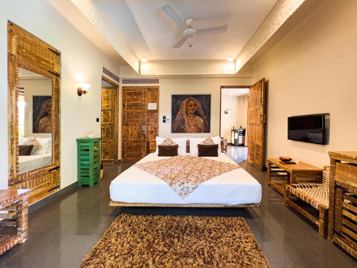 3102Bce - A Vedic Resort Vagator Bagian luar foto